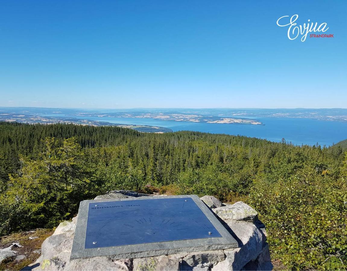 Idylliske Evjua Ved Mjosa * Skreia