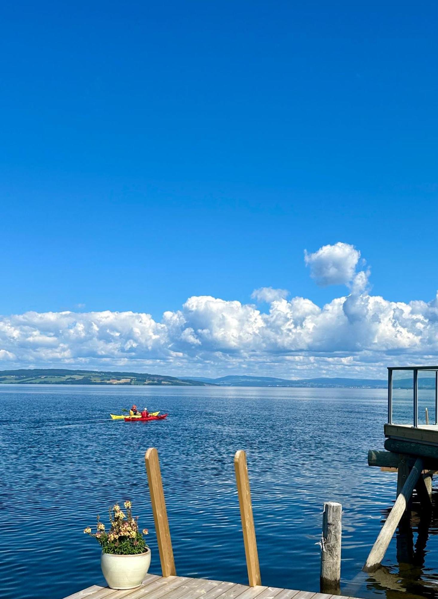 Idylliske Evjua Ved Mjosa Campsite *