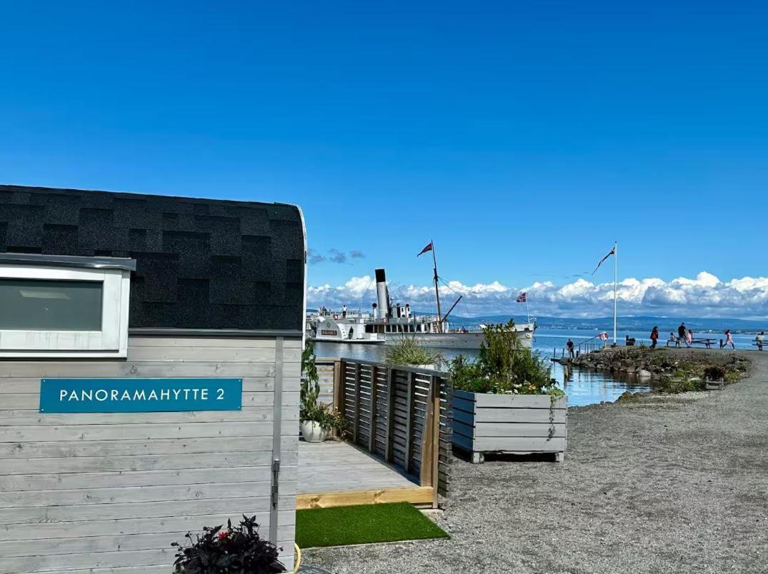 Idylliske Evjua Ved Mjosa Campsite